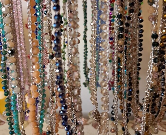 Gioielli Tessili lavorati a mano